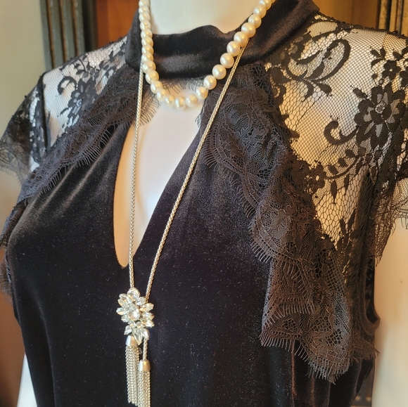 White House Black Market Velvet Keyhole Dress Sz 14 - Picture 4 of 6